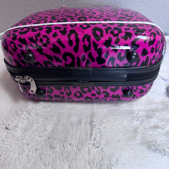 Dejuno 2 pc. Cosmetics Cases~Great Condition 💗🖤 - Picture 14 of 16